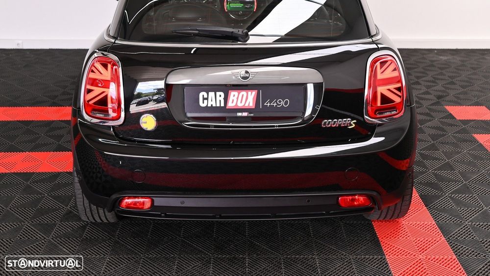 MINI 3 Portas Cooper SE Camden Edition - 32