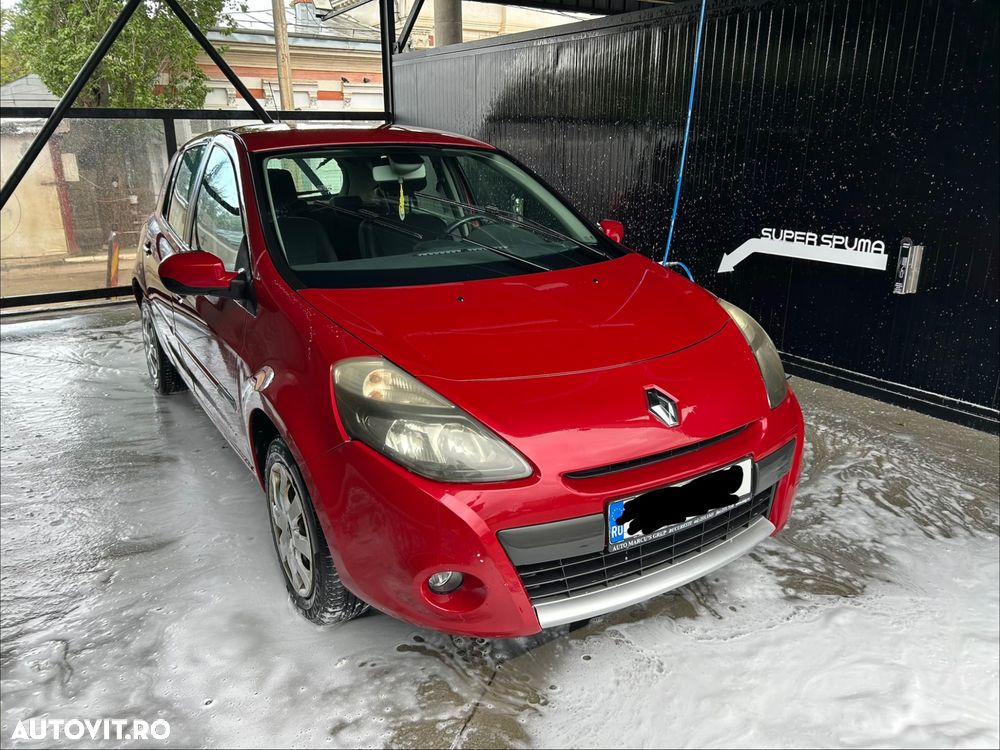 Renault Clio 1.4 16V Dynamique - 1