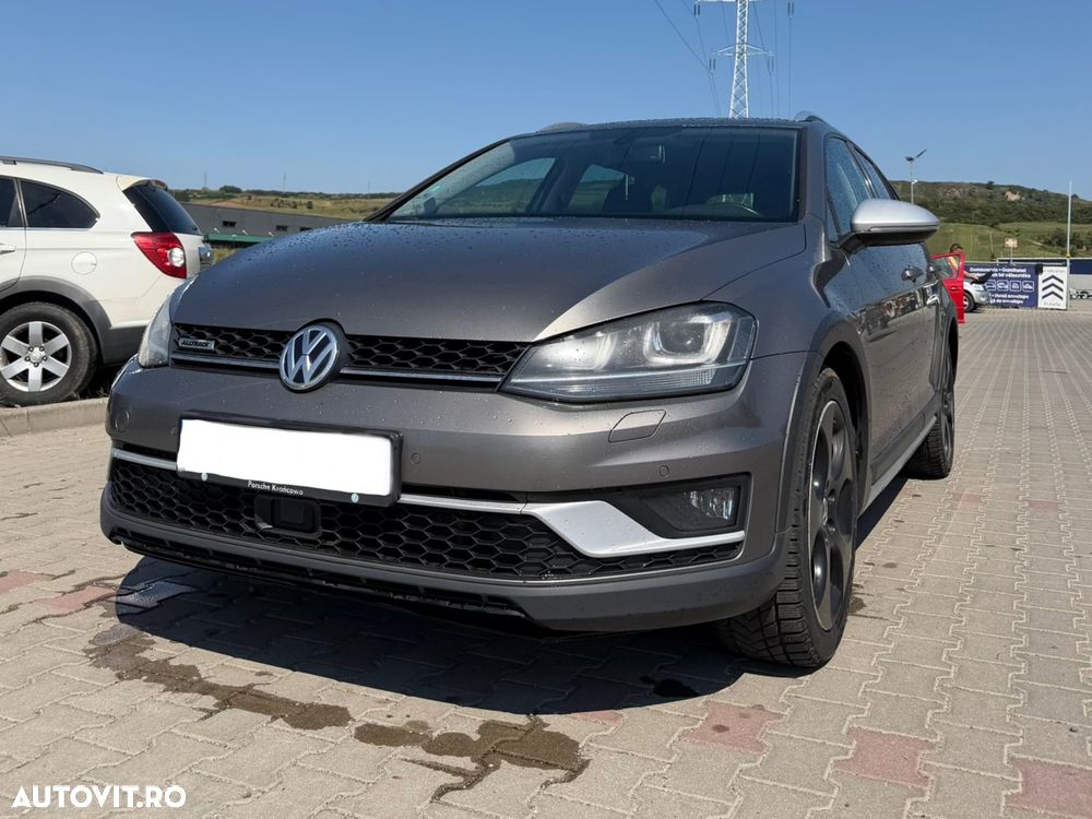 Volkswagen Golf 2.0 TDI DSG 4Motion - 3