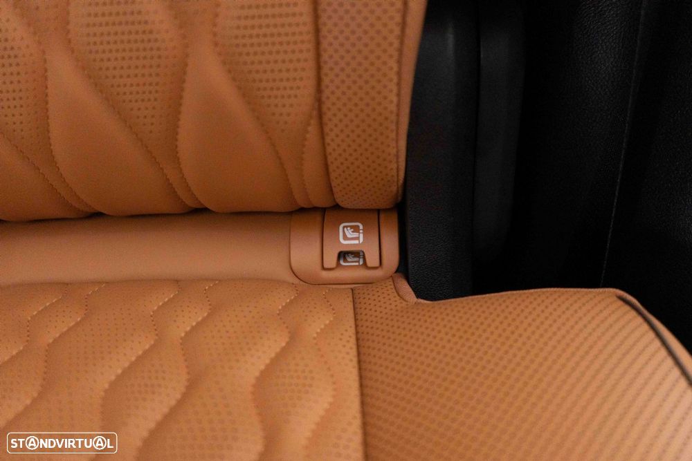 BYD Tang 108.8 kWh AWD Flagship - 12