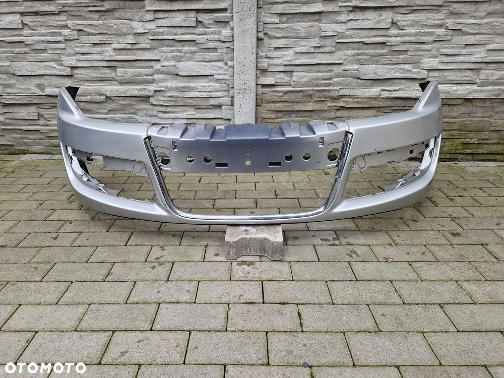 Zderzak Renault Laguna 3 III lift na led - 1