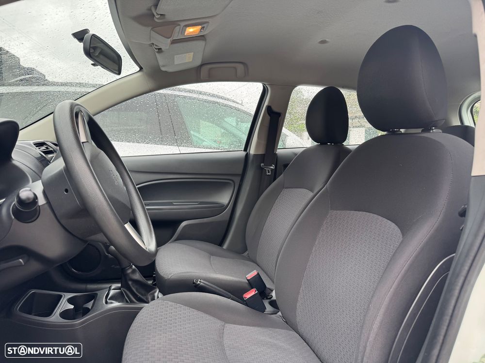 Mitsubishi Space Star 1.0 - 11