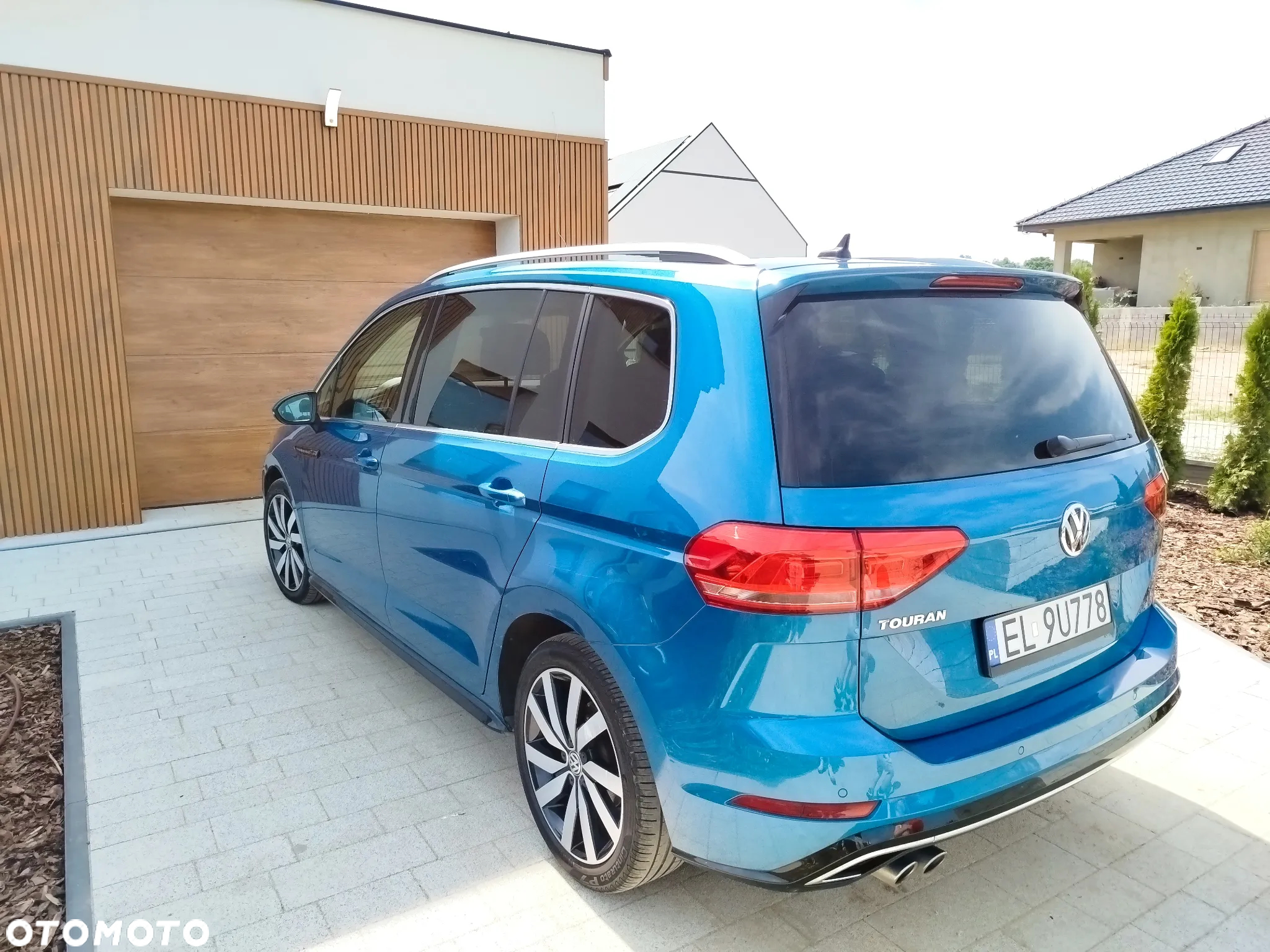 Volkswagen Touran 2.0 TDI BMT Comfortline Plus DSG - 3