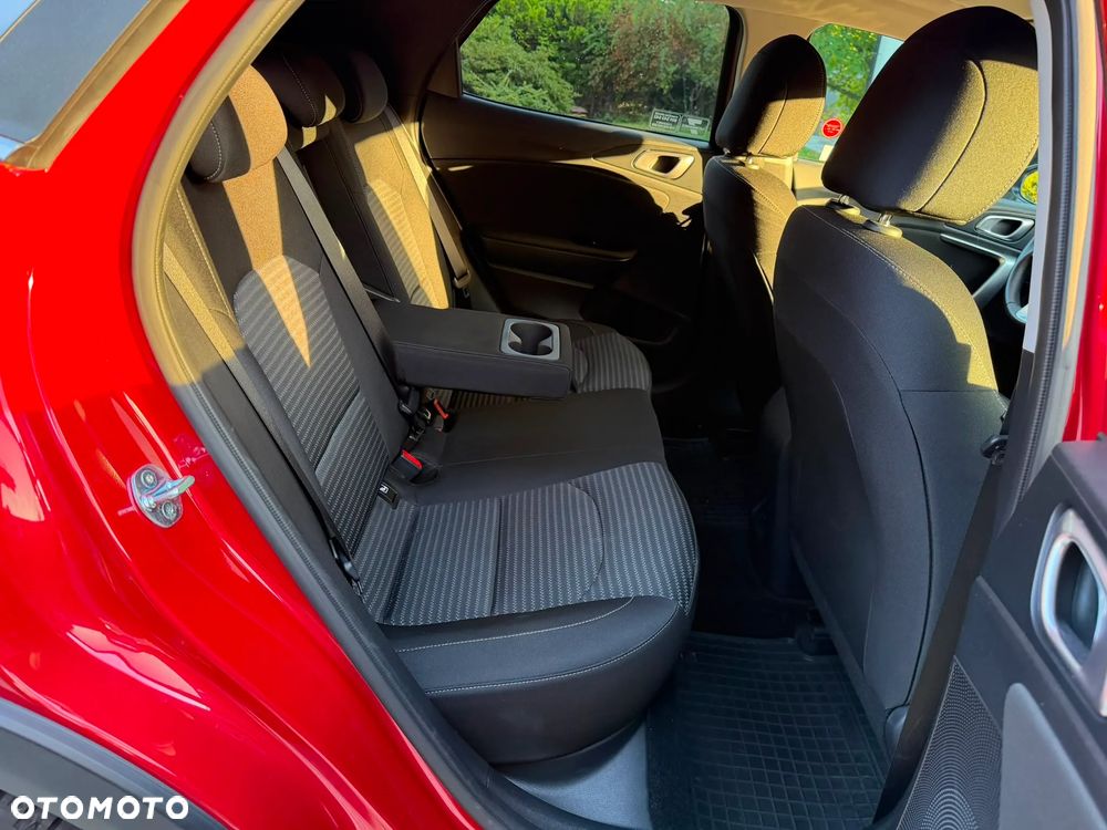 Kia XCeed 1.5 T-GDI Business Line DCT - 17