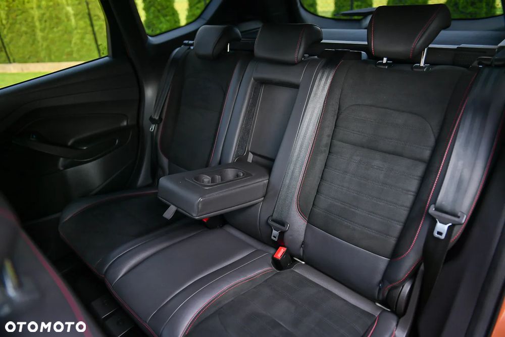 Ford Kuga 2.0 EcoBlue 4x4 ST-LINE - 23