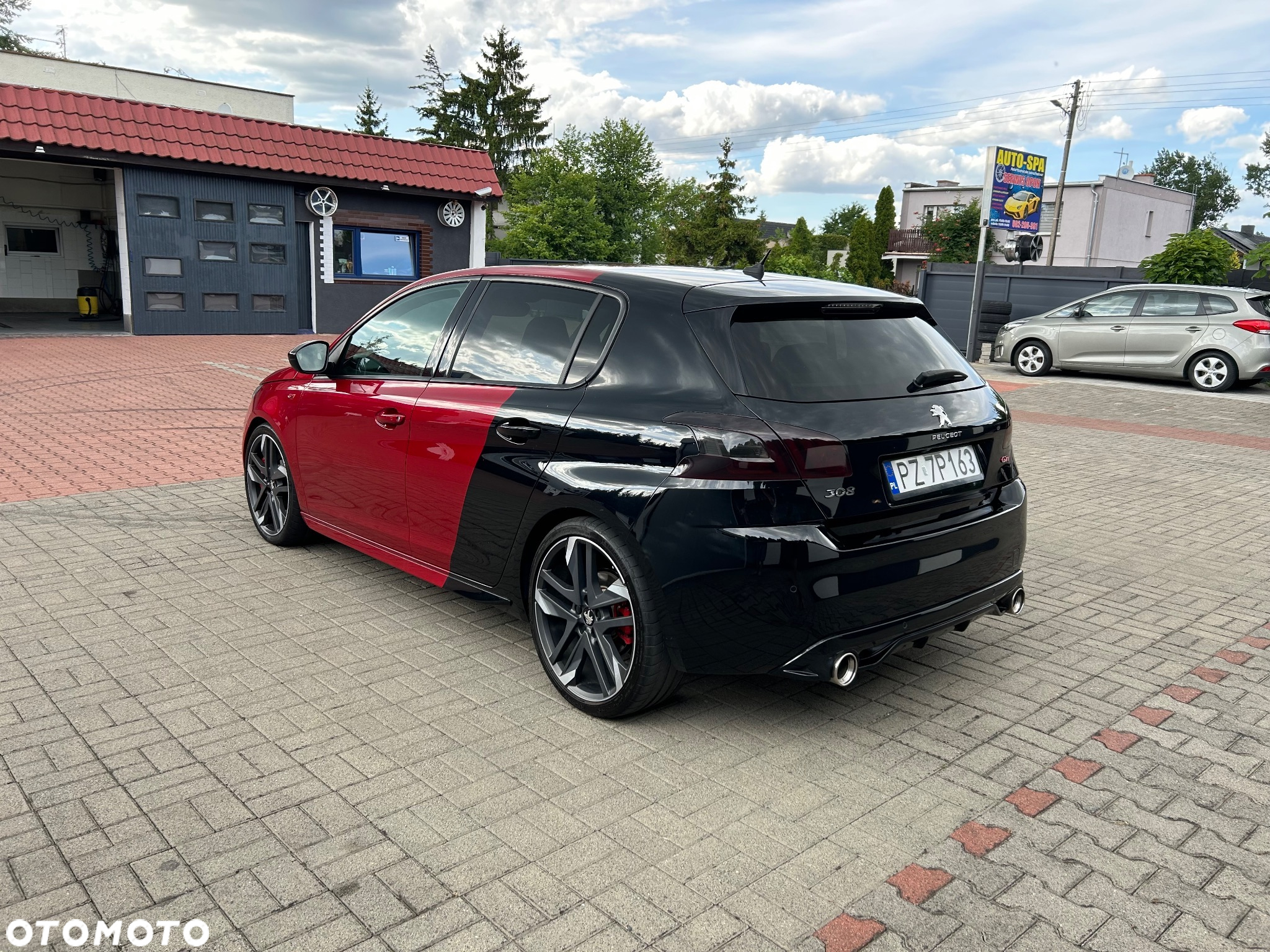 Peugeot 308 1.6 e-THP GTi by Sport S&S - 7