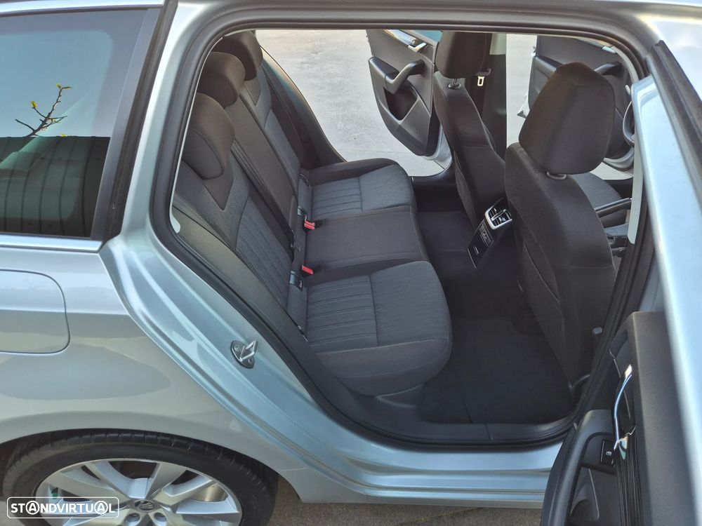 Skoda Octavia Break - 45