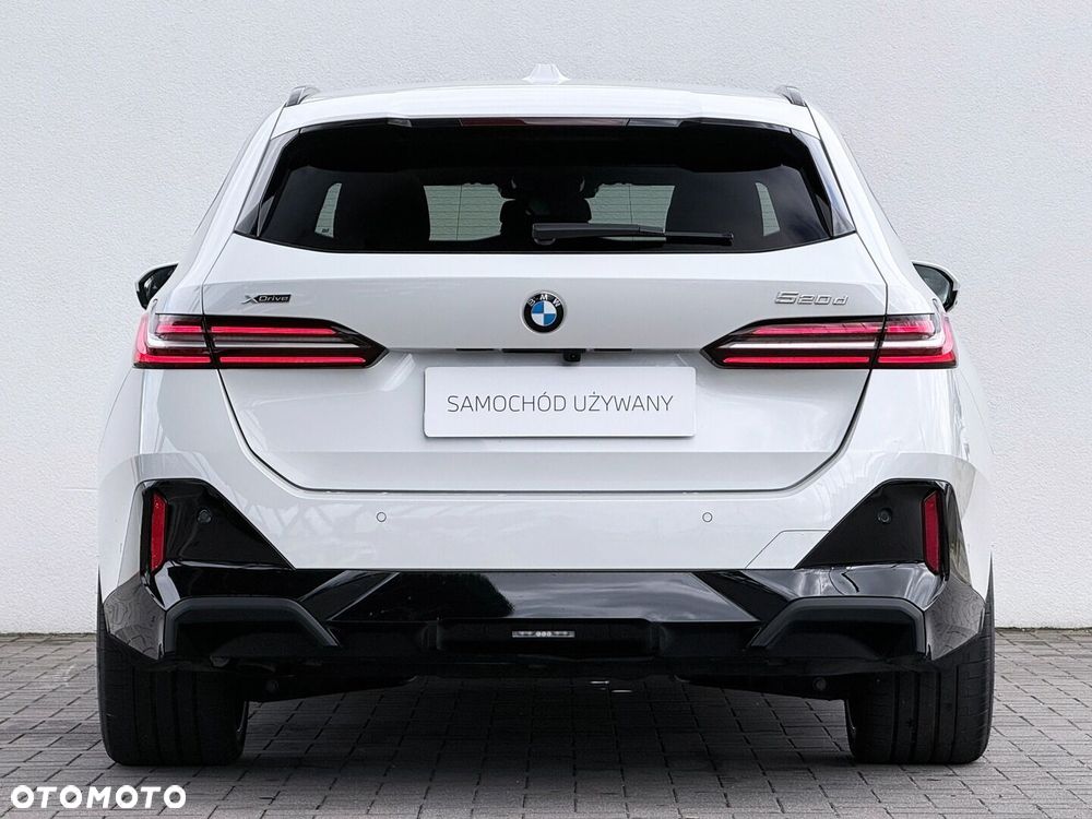 BMW 5 Series 2025 photo 5