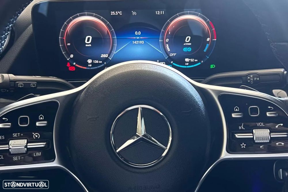 Mercedes-Benz GLA 250 - 11