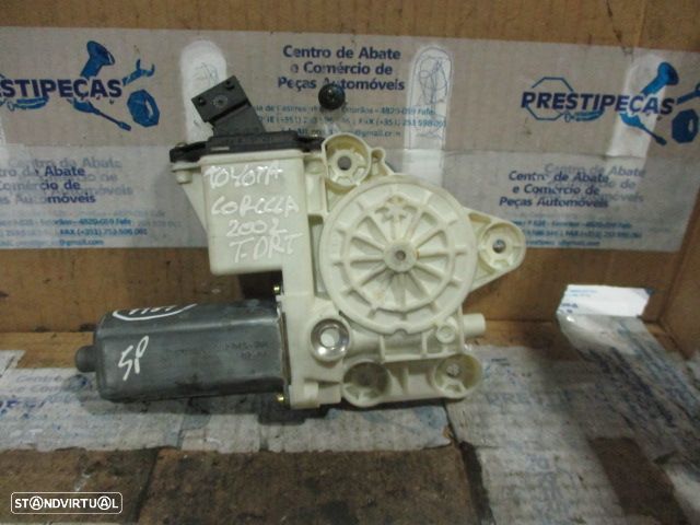 Motor Elevador Vidro 0130822031 TOYOTA COROLLA 2002 TD TOYOTA AVENSIS 2008 2.0D4D 126CV 5P CINZA TD TOYOTA AVENSIS 2004 2.0 D4D 115CV 5P PRETO T DRT - 1