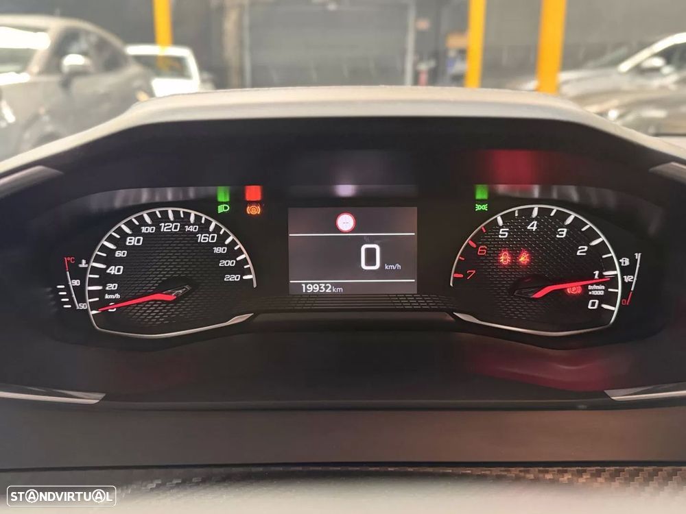 Peugeot 208 1.2 PureTech Active - 15