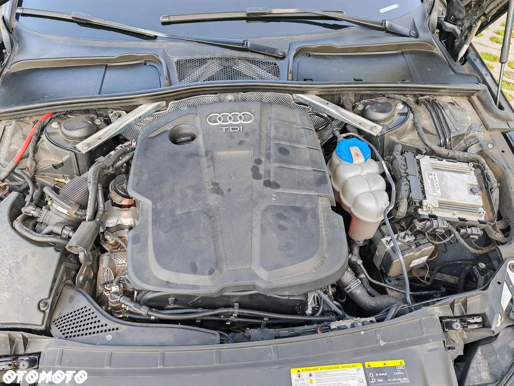 Audi A4 Avant 2.0 TDI - 14