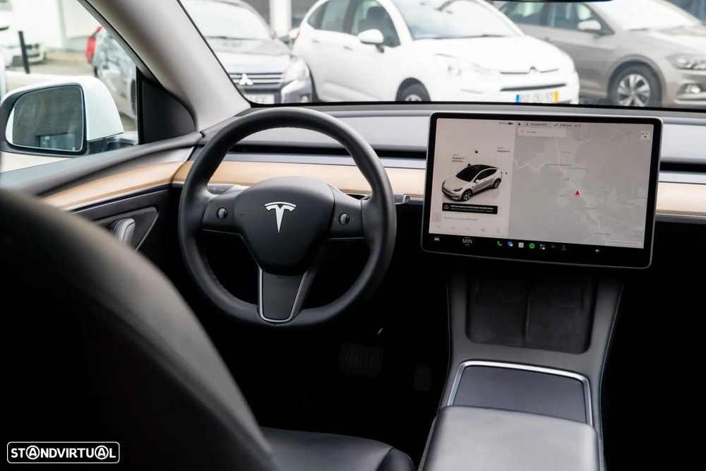 Tesla Model Y Standard - 22