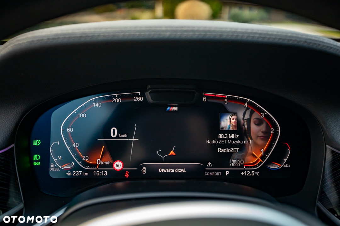 BMW Seria 7 - 29