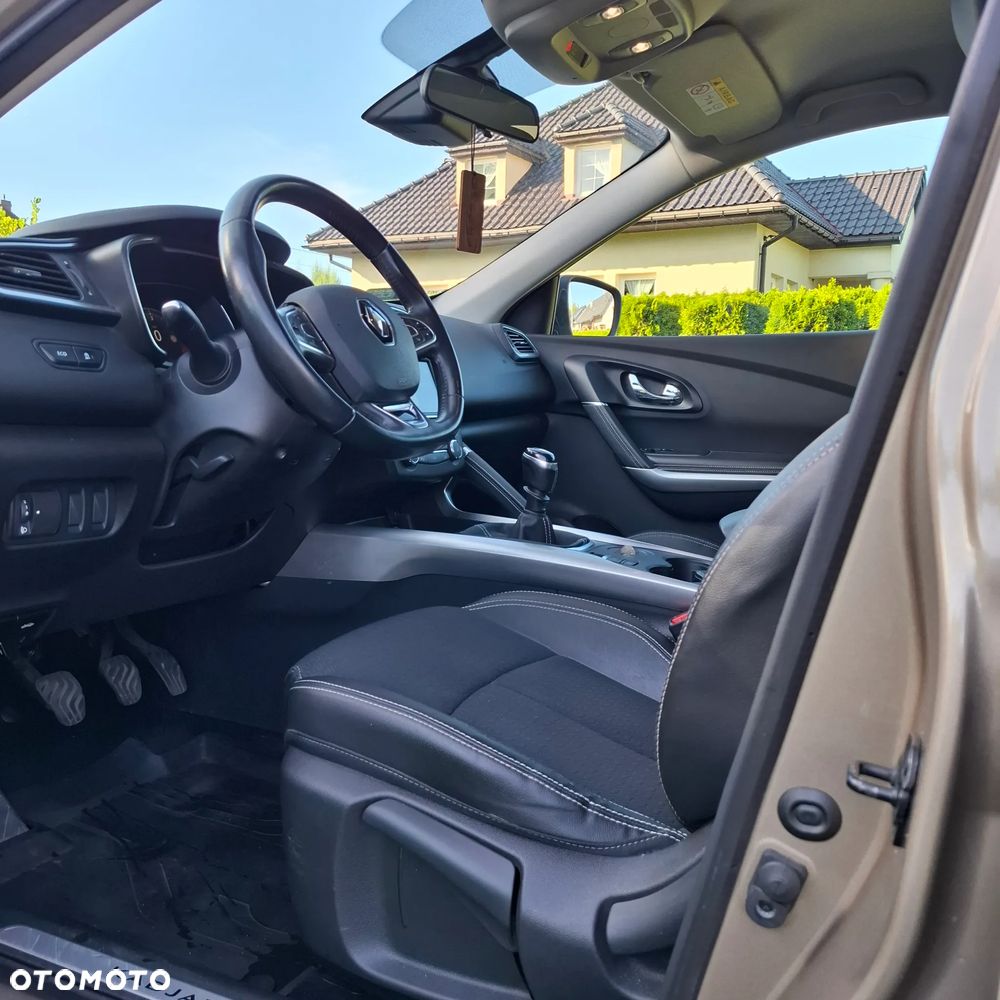 Renault Kadjar - 12