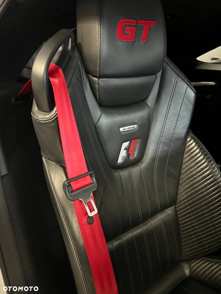 Mercedes-Benz AMG GT - 4