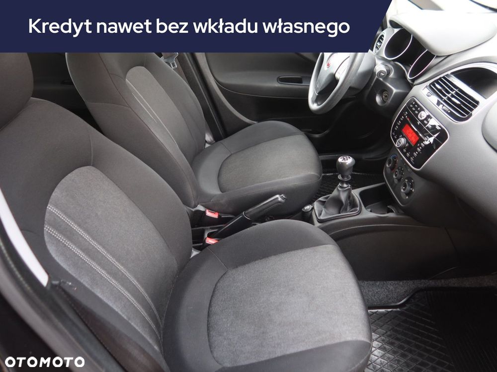 Fiat Punto 2012 - 11