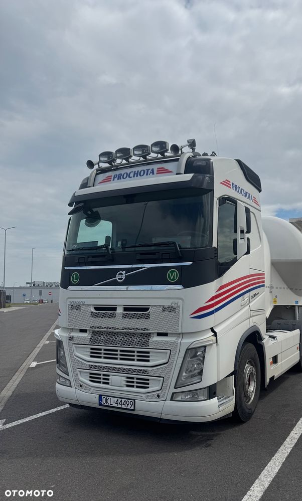 Volvo FH 500 zadbany - 1