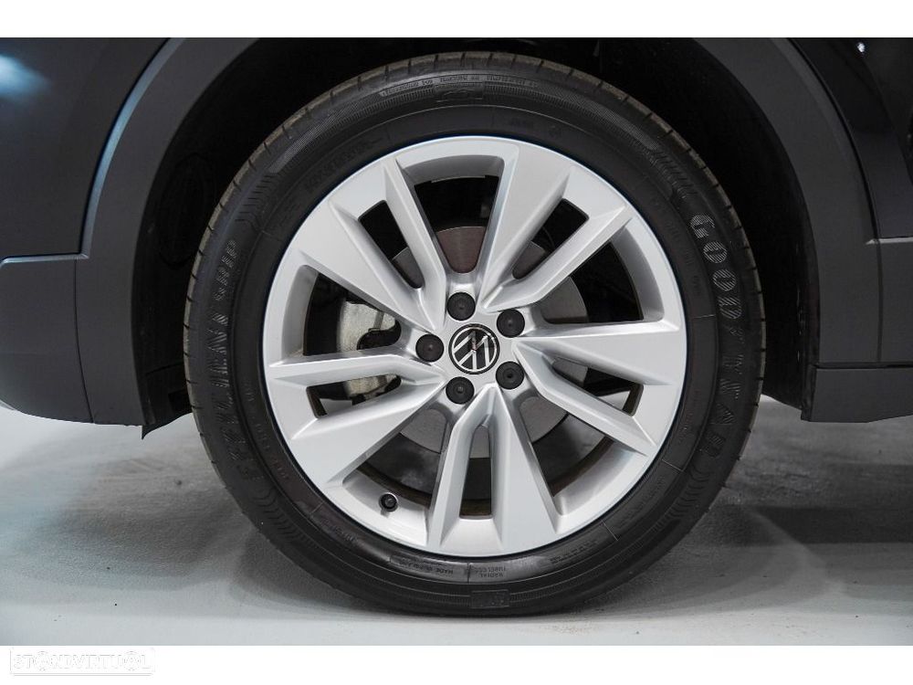 VW T-Cross 1.0 TSI Urban DSG - 11