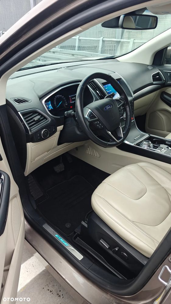 Ford Edge 2.0 EcoBlue Twin-Turbo 4WD Titanium - 19