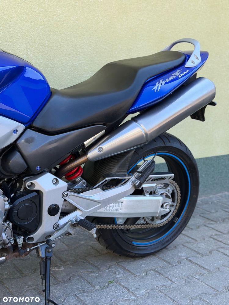 Honda Hornet - 32