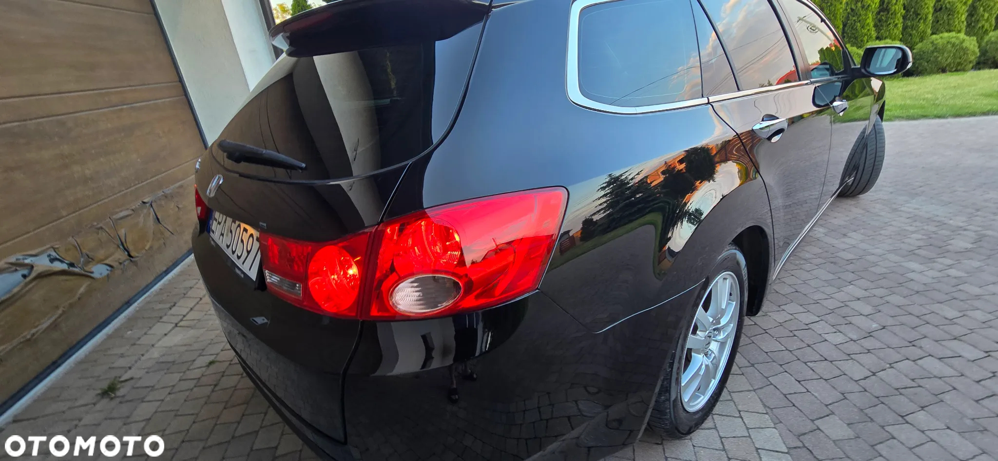 Honda Accord - 16