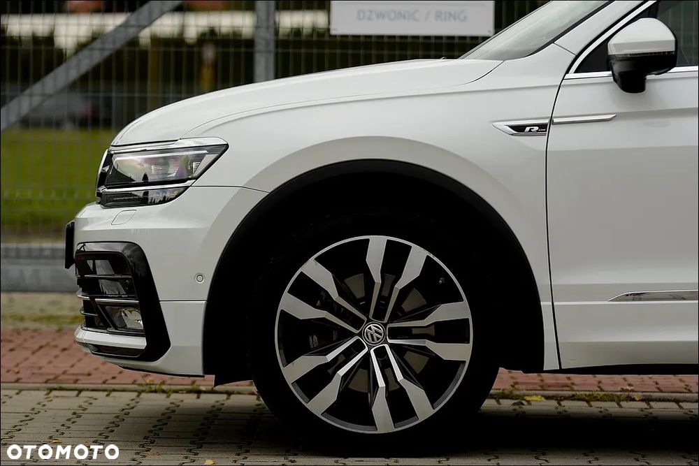 Volkswagen Tiguan 2.0 TSI OPF 4MOTION DSG R-Line - 39