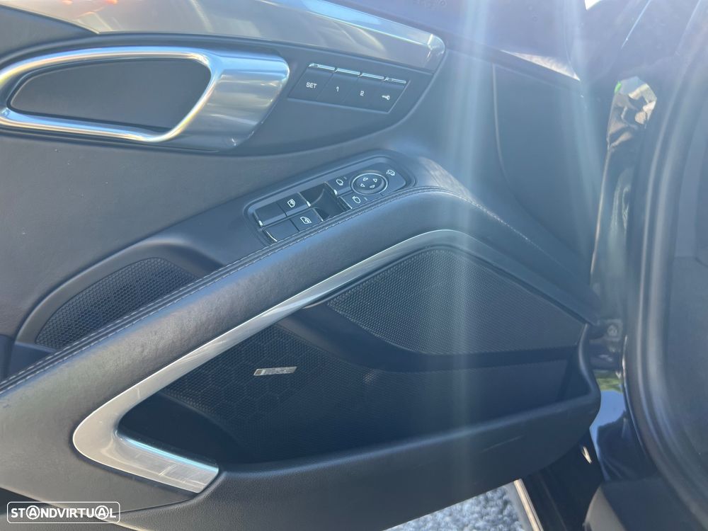 Porsche 911 (991) Carrera 2 PDK - 14