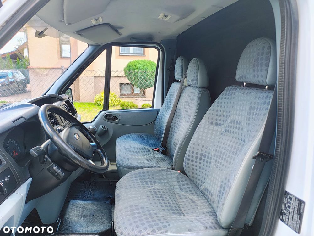 Ford Transit - 15