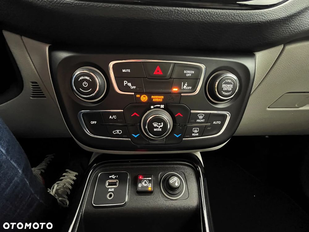 Jeep Compass 1.4 MultiAir Limited - 22