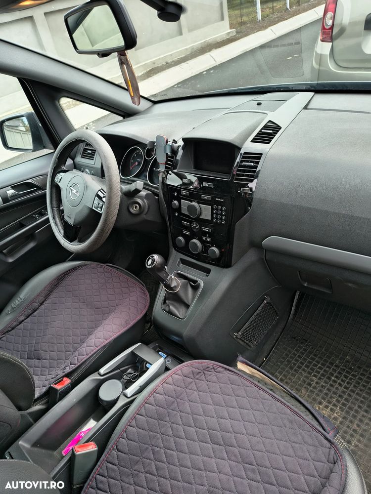 Opel Zafira - 5