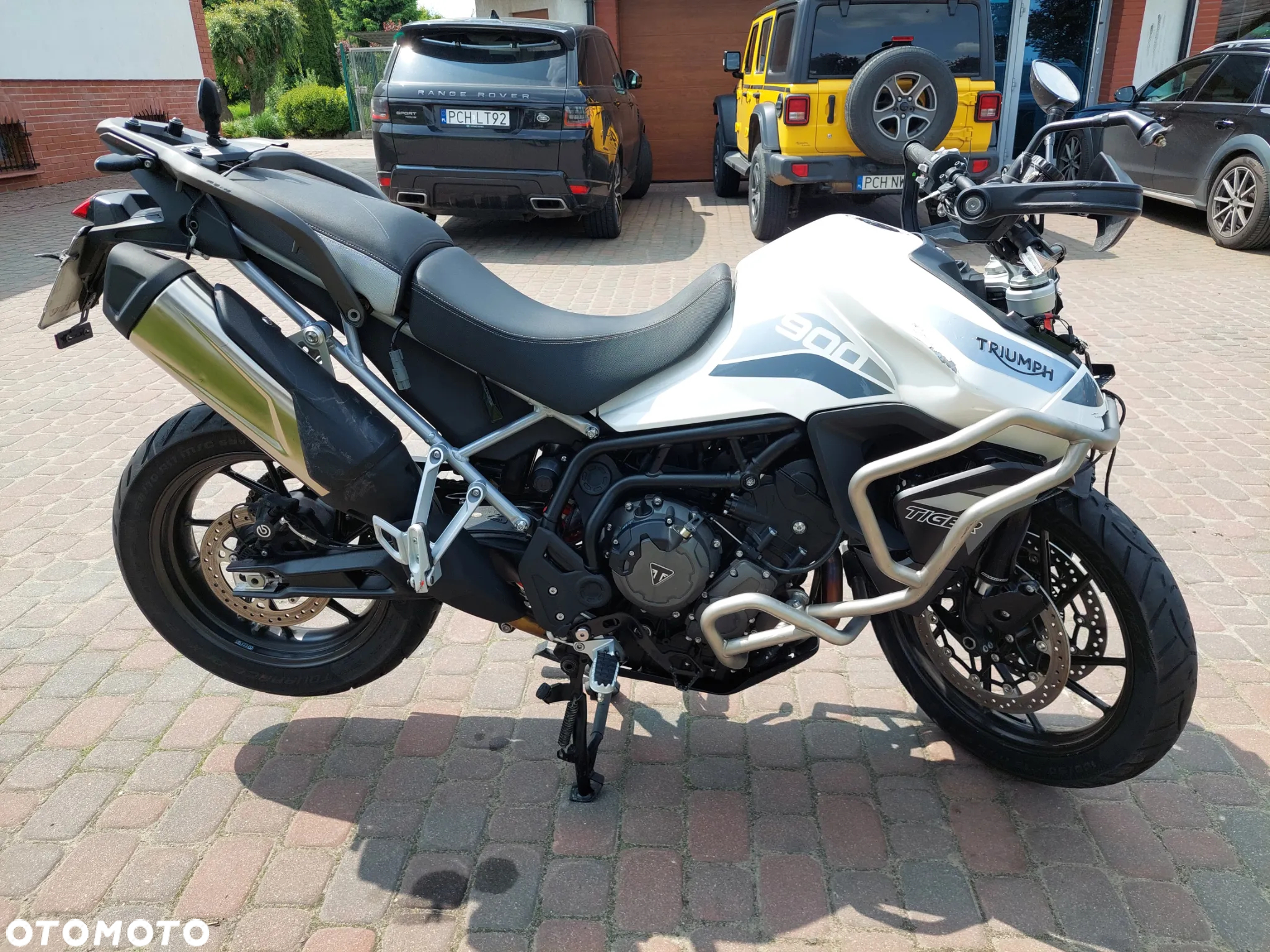 Triumph Tiger - 9