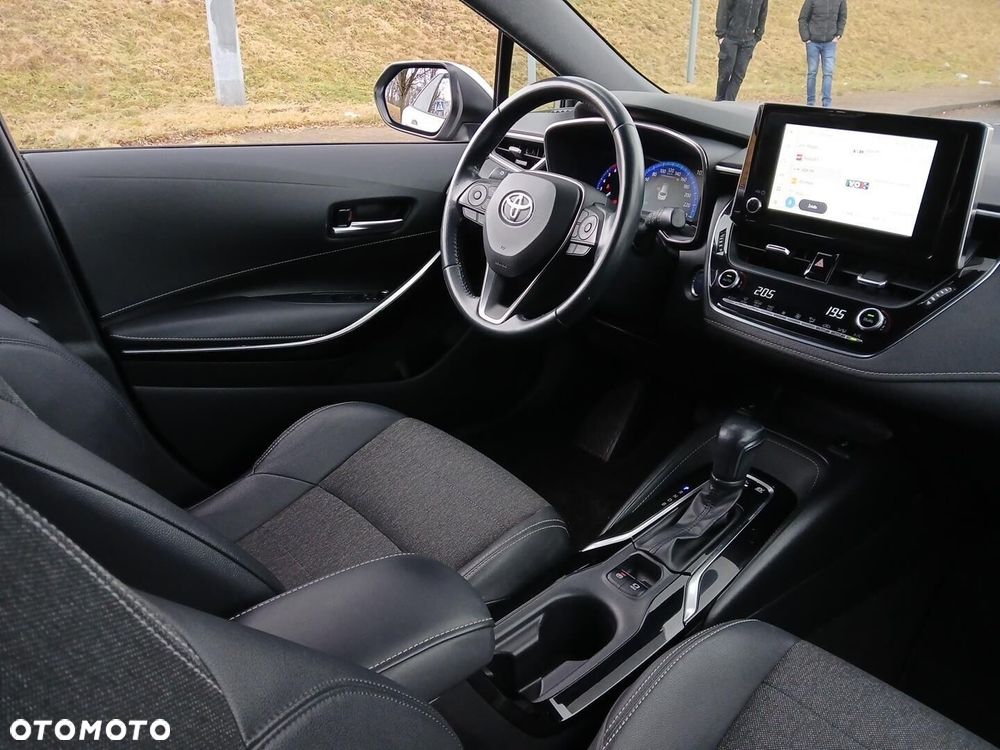 Toyota Corolla 1.8 Hybrid Comfort - 10