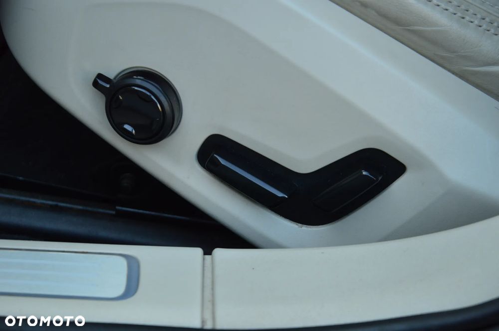 Volvo S90 D5 SCR AWD Inscription - 13