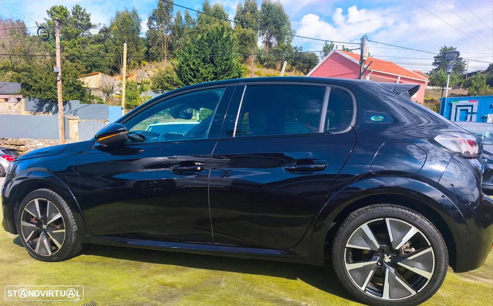 Peugeot e-208 50 kWh GT Line - 2