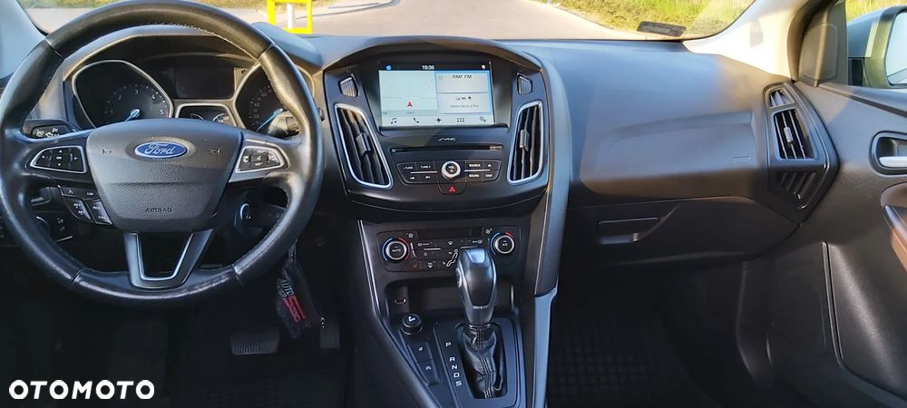 Ford Focus - 8