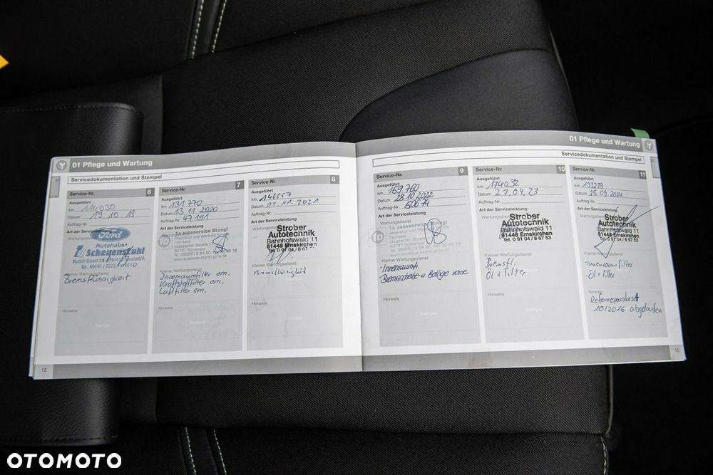 Volvo V40 D4 Kinetic - 29