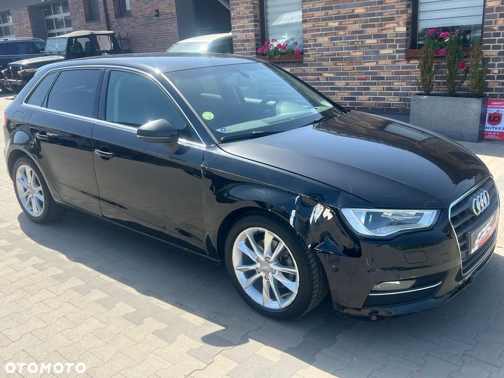 Audi A3 Sportback - 1