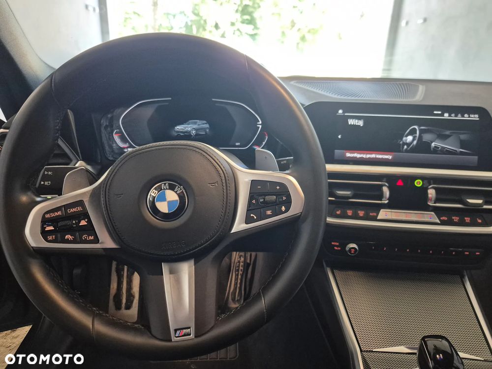 BMW Seria 3 320d Sport Line - 9
