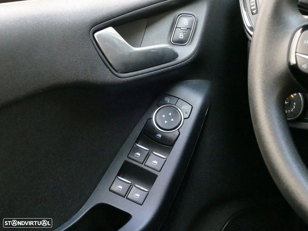 Ford Fiesta 1.0 EcoBoost Connected - 30