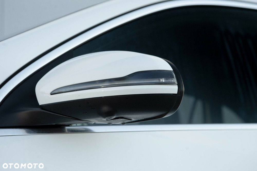 Mercedes-Benz GLA AMG 35 4-Matic - 18