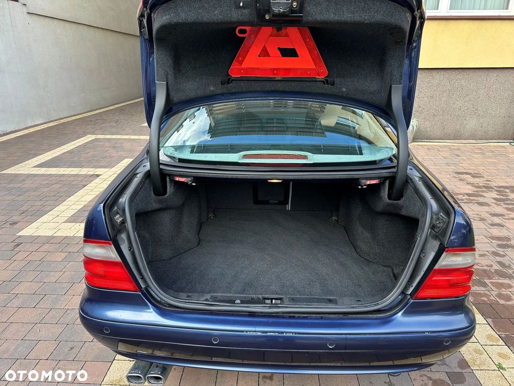 Mercedes-Benz CLK 320 - 19