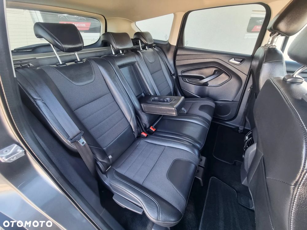 Ford Kuga 2.0 TDCi 2x4 Trend - 12