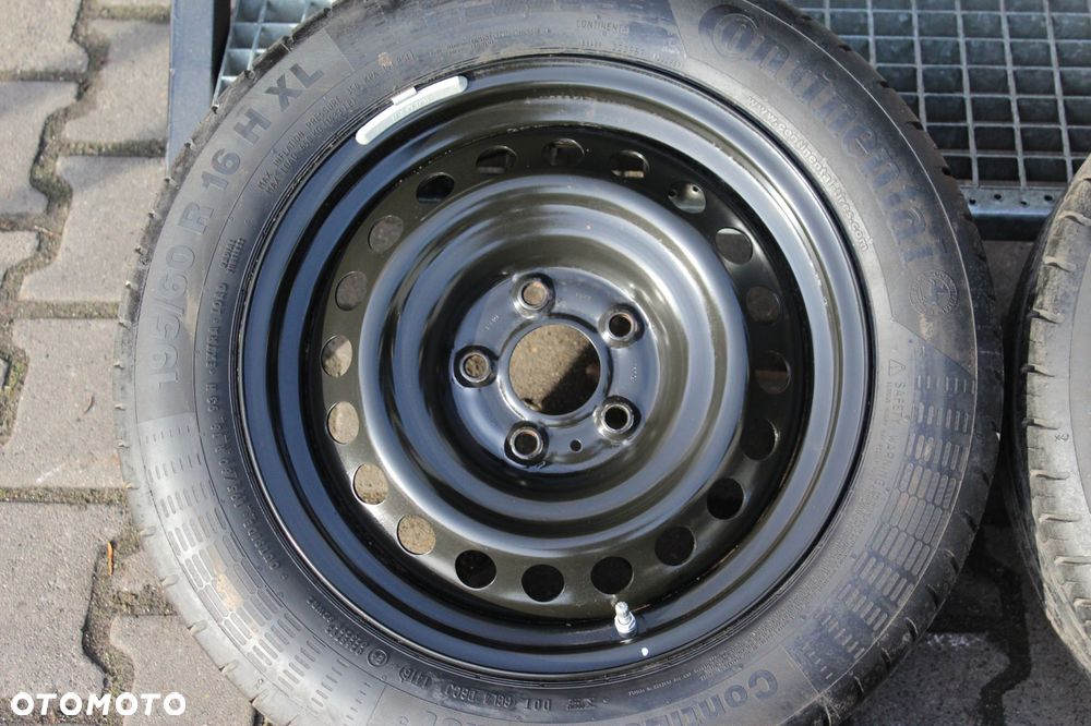 oryg nissan 16cali 5x114,3 et40 6,5j qashqai juke - 1