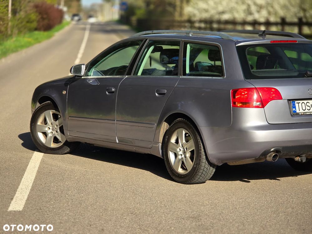 Audi A4 Avant 2.0 T FSI - 35