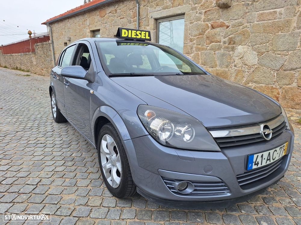 Opel Astra 1.3 CDTi Cosmo - 2