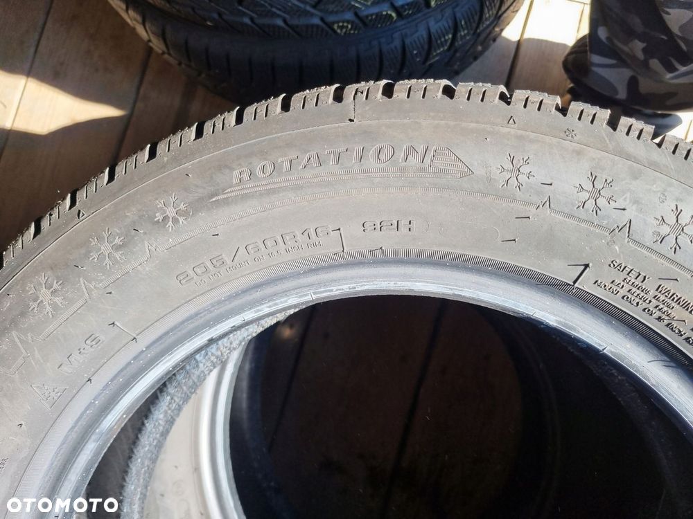 OPONY DUNLOP WINTER SPORT 5 205/60R16 92H 2023r.8,5/6mm 4szt,super stan - 11