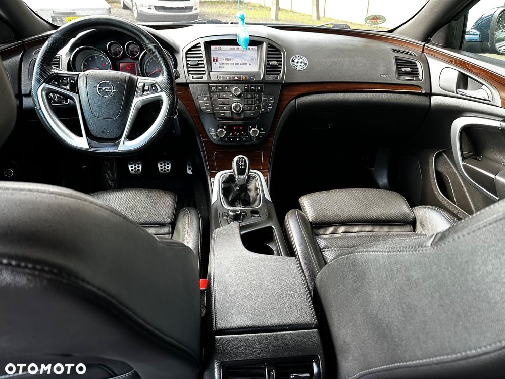 Opel Insignia 2.0 Turbo 4x4 Cosmo - 21