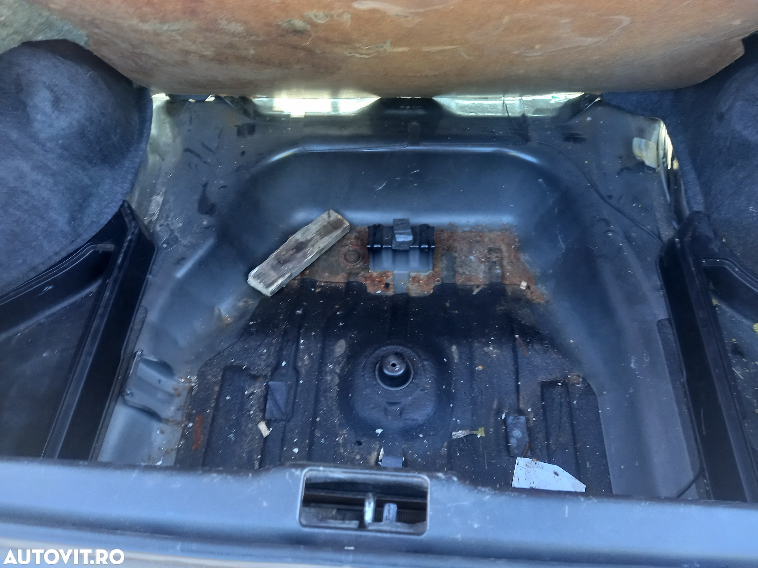 Dezmembrari  Mitsubishi FTO cupe (DEA)  1994  > 2001 2.0 (DE3A) Benzi - 33