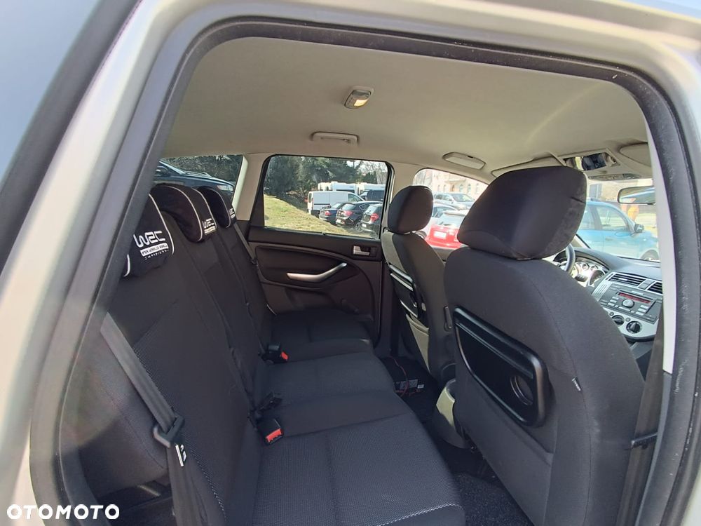 Ford C-MAX 1.8 Style+ - 11